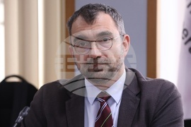 Фондация "БлуЛинк" - „Околна среда, права и деца“ - експертен семинар