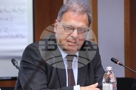 Фондация "БлуЛинк" - „Околна среда, права и деца“ - експертен семинар