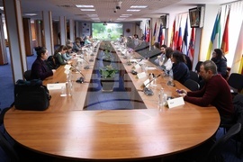 Фондация "БлуЛинк" - „Околна среда, права и деца“ - експертен семинар