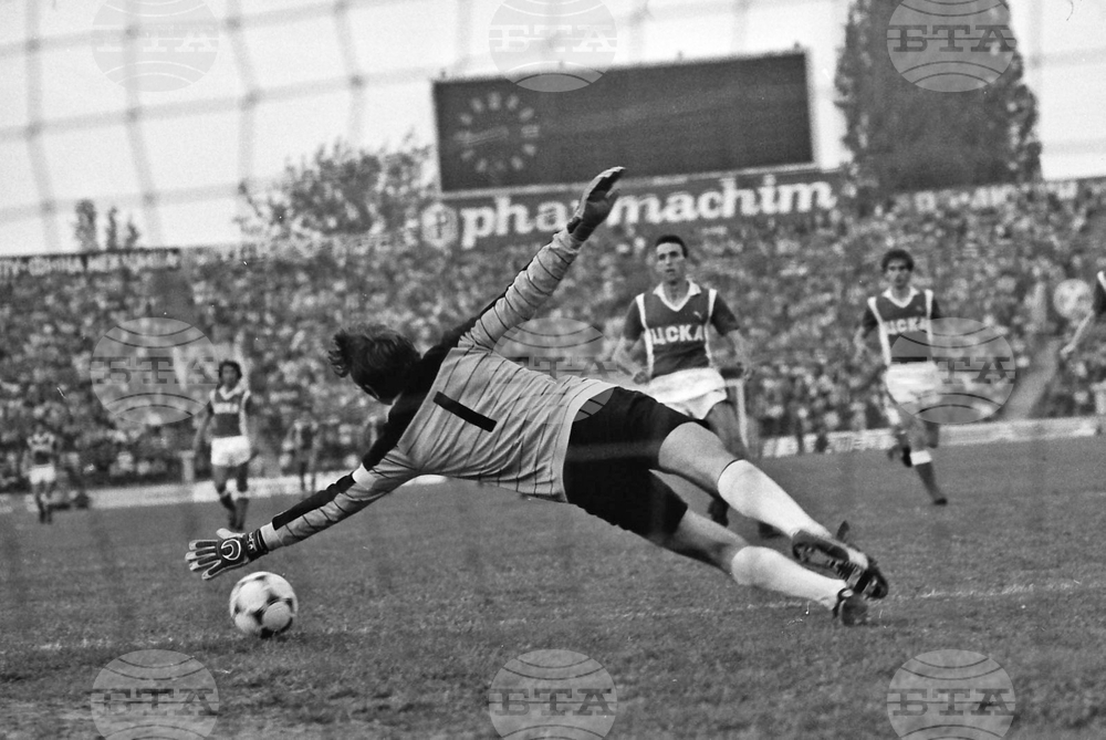 Борислав Михайлов