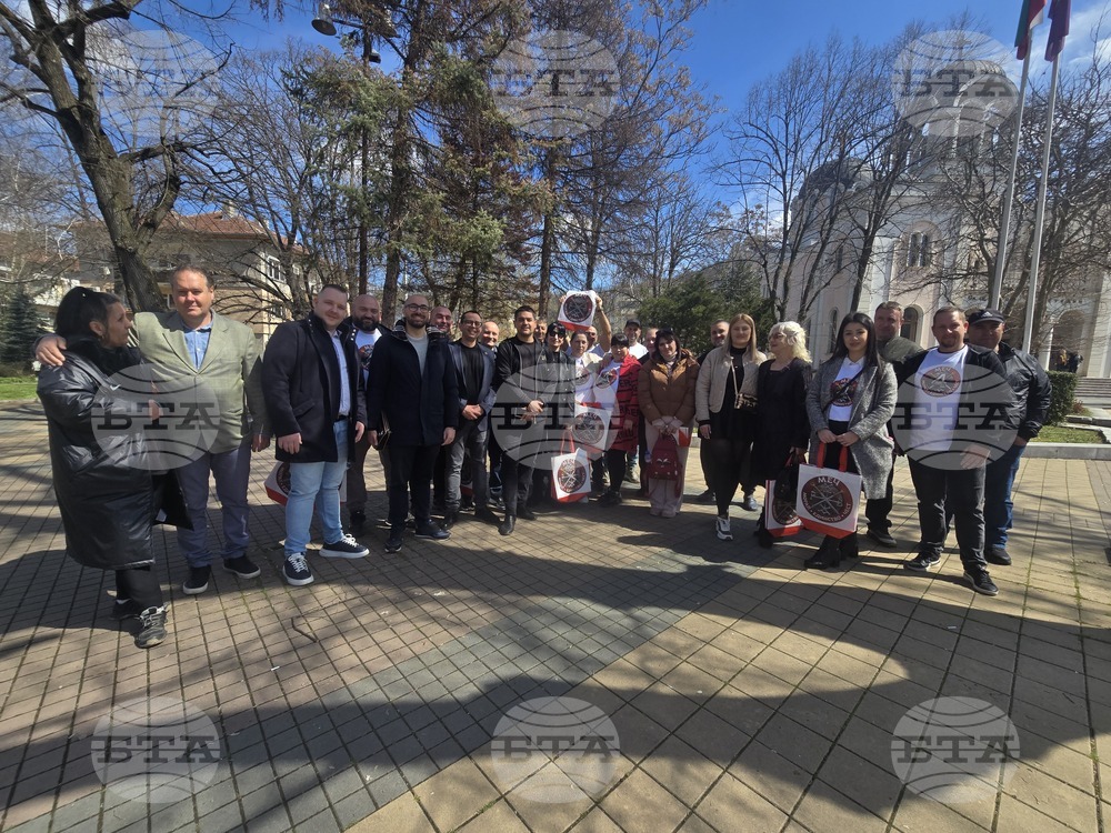 Ловеч - Радостин Василев - среща