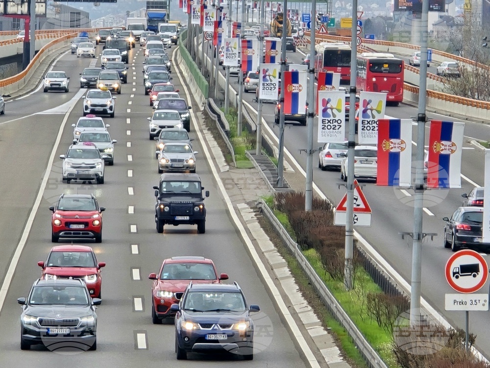 Serbian Tourists Warned of Delays at EU Borders over Full Rollout of Entry/Exit System