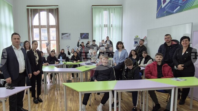 Стопанската академия в Свищов проведе срещи дискусии със зрелостници за ролята на висшето образование