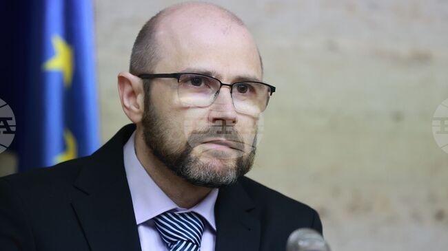 Важни са законопроектите по ПВУ за деполитизирана антикорупционна комисия и механизма за разследване на главния прокурор, каза министър Янкулов