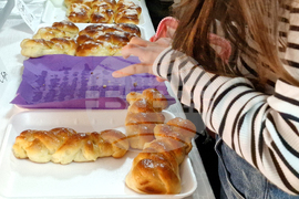 Монтана - Второ училище - благотворителен базар