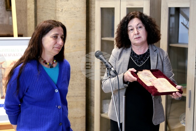 Българската азбука е огромно наследство за целия свят, не само за България, каза доц. Калина Иванова, директор на Националната библиотека