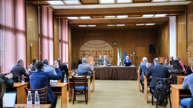 Общинските съветници в Банско приеха решения, свързани с отпускане на средства за спортни клубове и детски школи