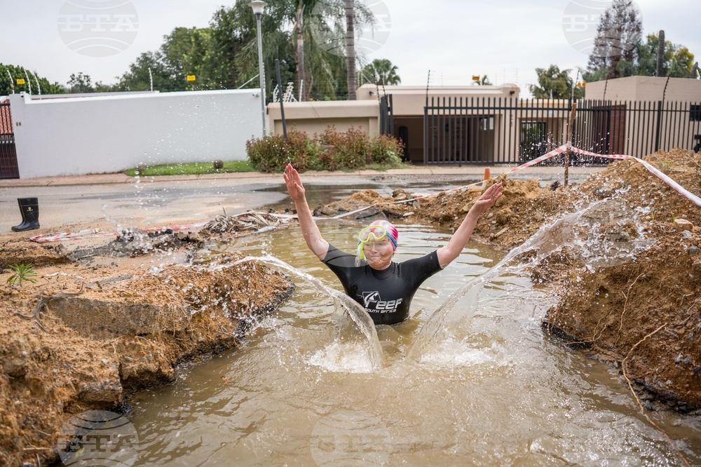 South Africa Politician Snorkelling