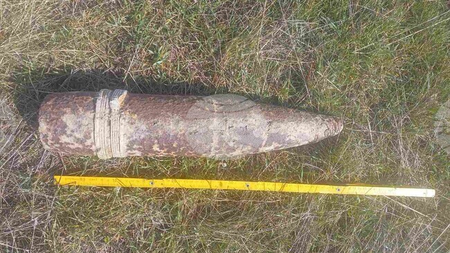 Военнослужещи от Сухопътните войски унищожиха невзривен боеприпас, открит в област Шумен