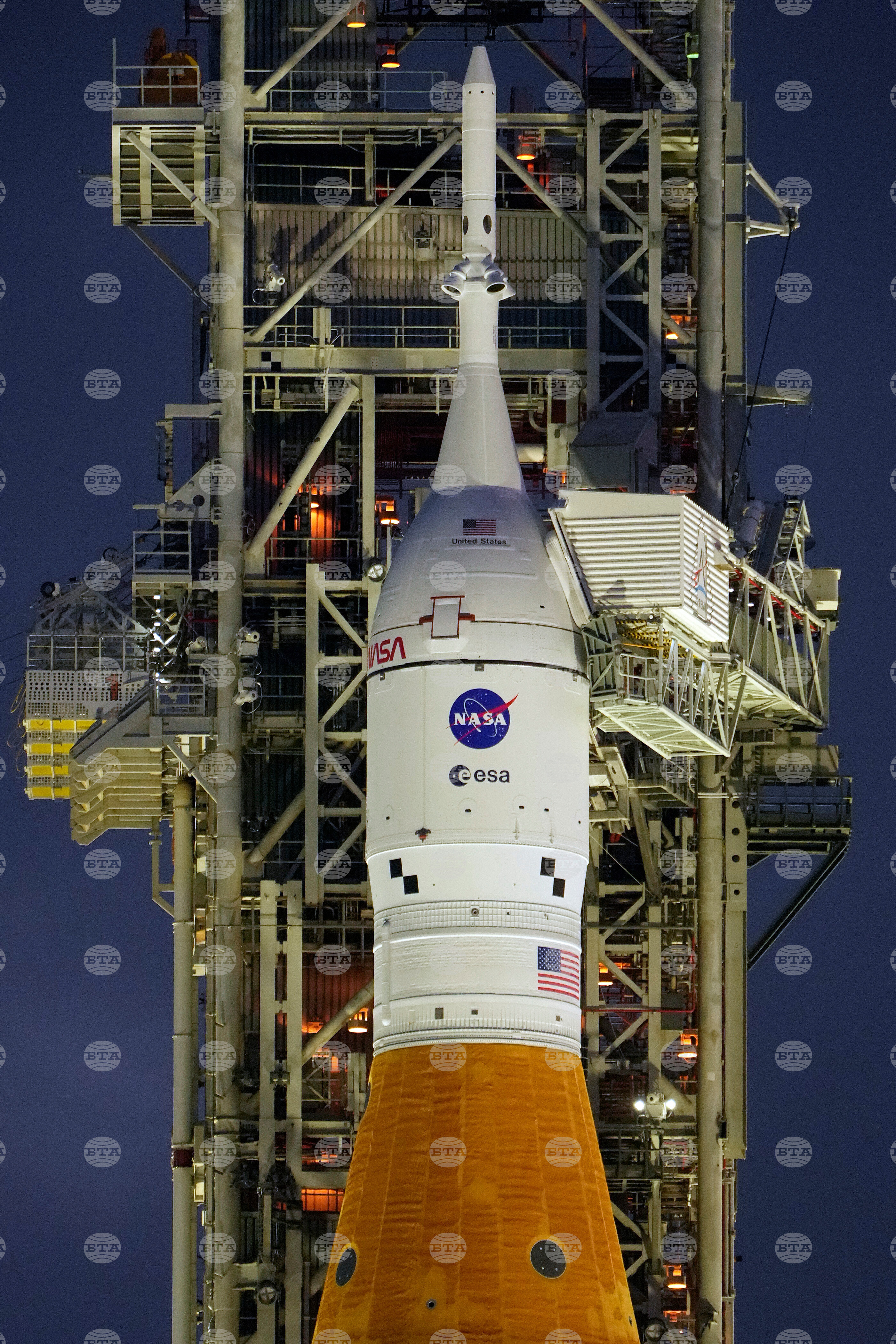 NASA Artemis Moonshot