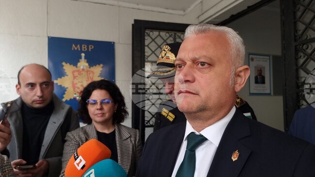 В пъти повече са сигналите за изборни нарушения сега спрямо вота в края на 2024 г., това е знак за повишено доверие, каза служебният вътрешен министър 