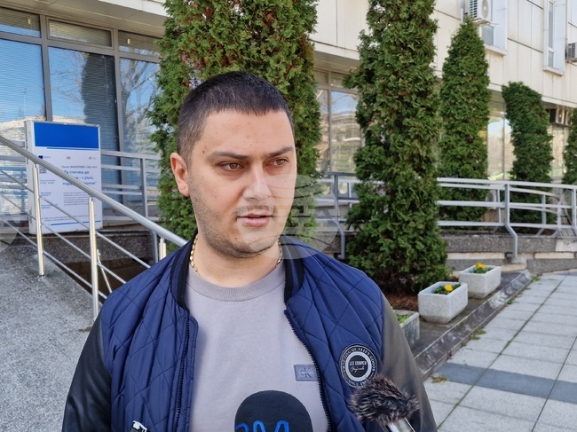 Повечето общини в област Монтана заменят членове в секционните си избирателни комисии, съобщи говорителят на РИК Тодор Георгиев 