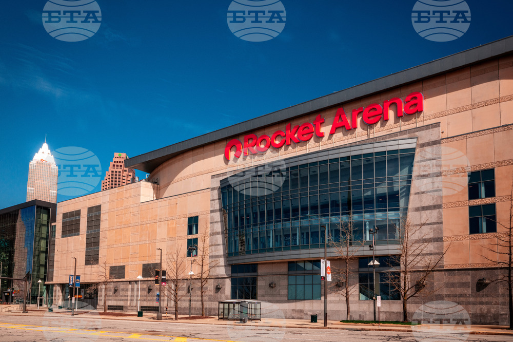 Rocket Arena Redfin Basketball