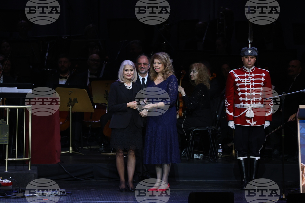 Галаконцерт „Симфония на времето“