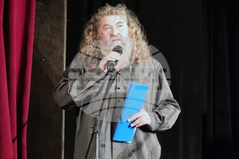 Ямбол - сборник с коледни пиеси „Пак е Коледа” - представяне