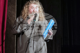 Ямбол - сборник с коледни пиеси „Пак е Коледа” - представяне