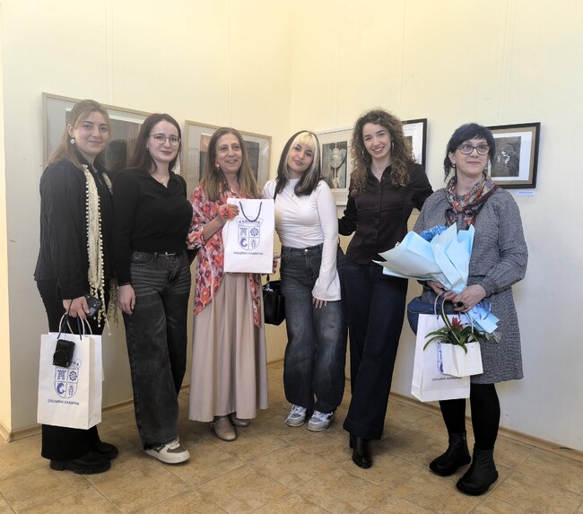 Художествената галерия в Каварна с изложба „С графика в сърцето“