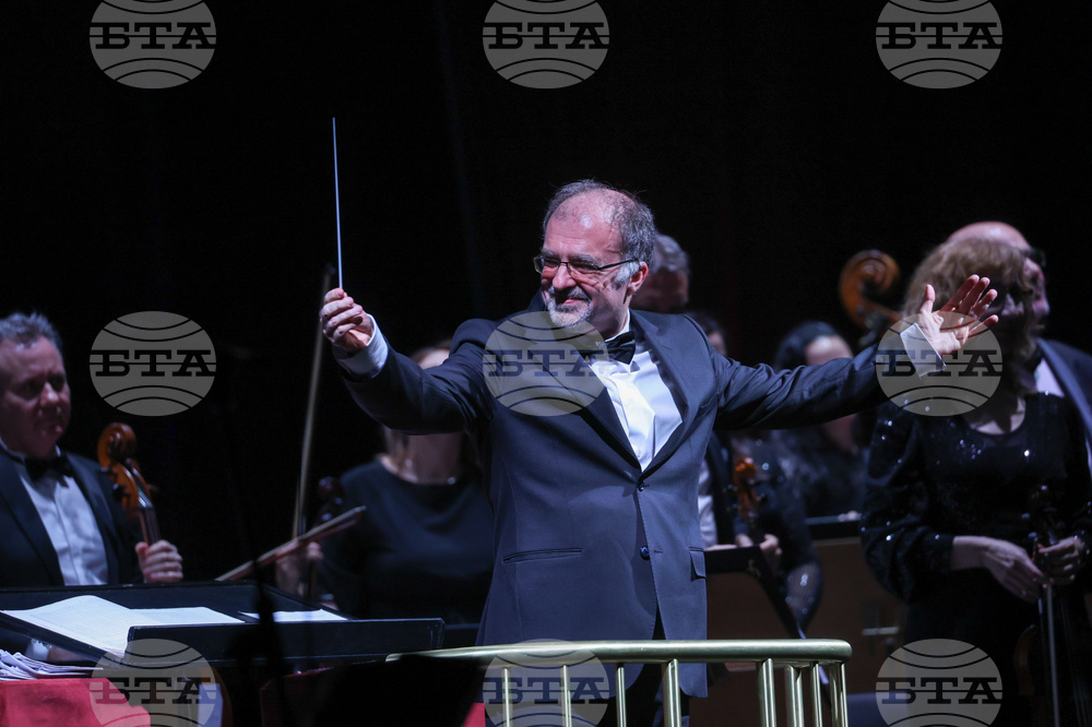 Галаконцерт „Симфония на времето“