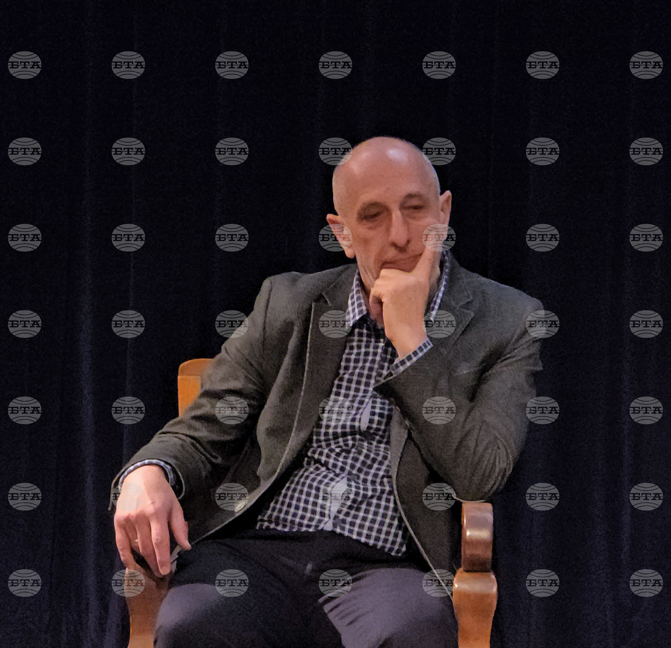 СУ „Св. Климент Охридски“ - „Прозвища и термини: Недовършени ръкописи. Интервюта. Бележки“ - книга – дискусия