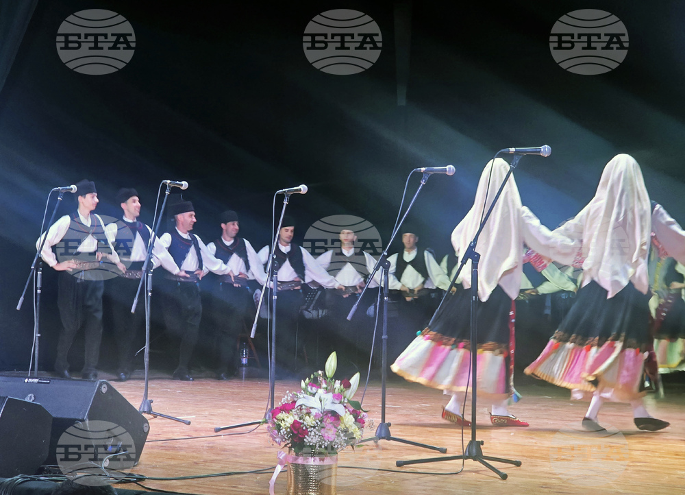 Петрич - концерт-спектакъл - национален фолклорен ансамбъл „Филип Кутев“