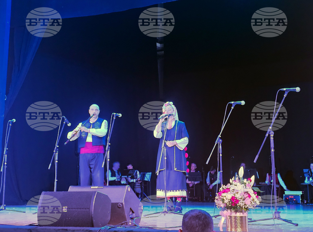 Петрич - концерт-спектакъл - национален фолклорен ансамбъл „Филип Кутев“