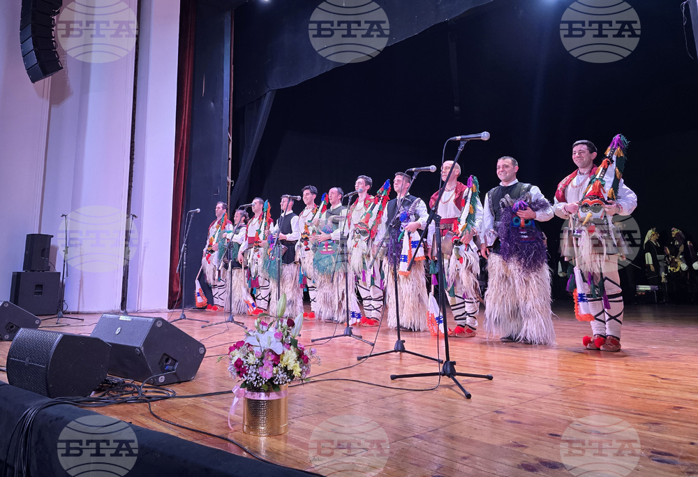 Петрич - концерт-спектакъл - национален фолклорен ансамбъл „Филип Кутев“