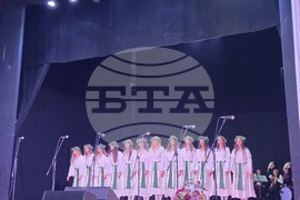 Петрич - концерт-спектакъл - национален фолклорен ансамбъл „Филип Кутев“