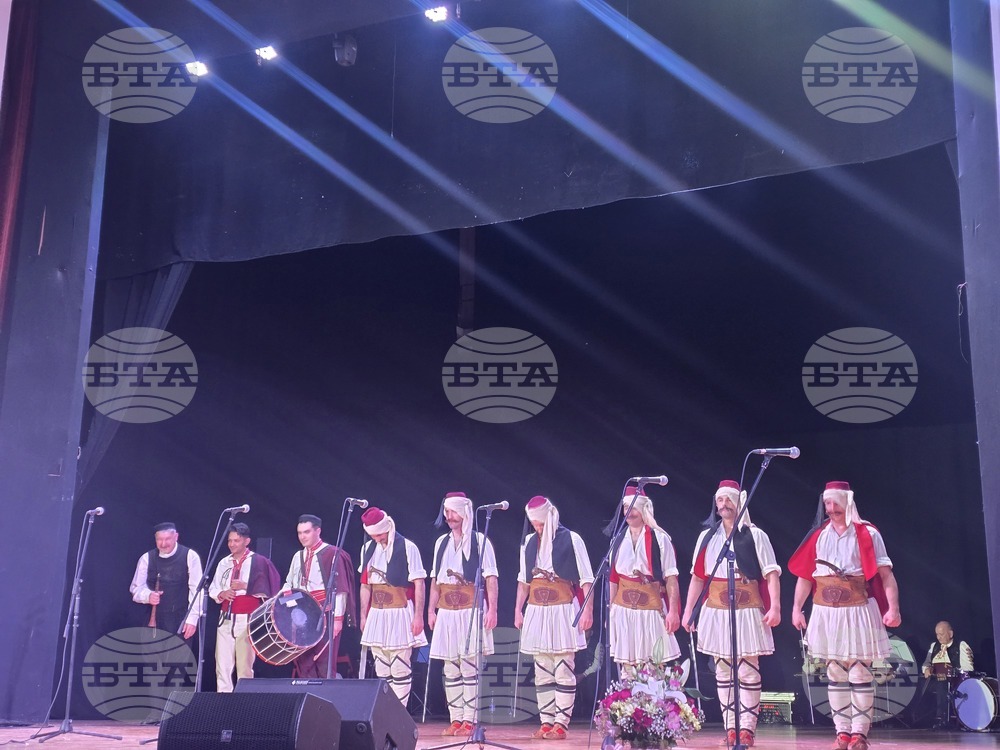 Петрич - концерт-спектакъл - национален фолклорен ансамбъл „Филип Кутев“