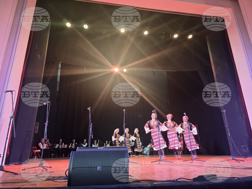 Петрич - концерт-спектакъл - национален фолклорен ансамбъл „Филип Кутев“