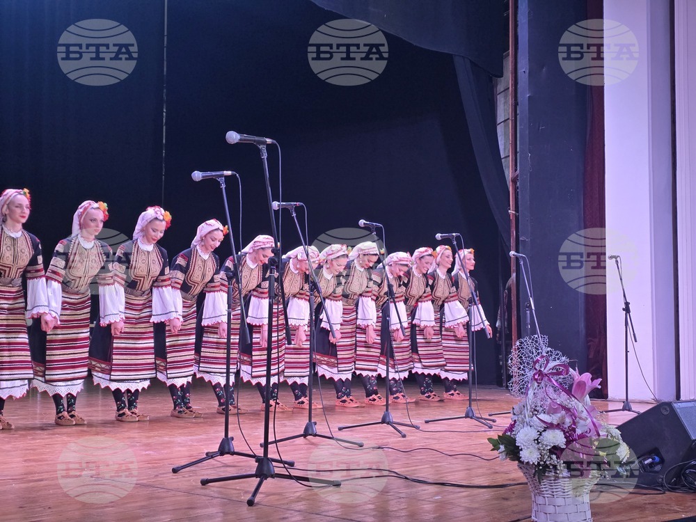 Петрич - концерт-спектакъл - национален фолклорен ансамбъл „Филип Кутев“