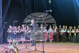 Петрич - концерт-спектакъл - национален фолклорен ансамбъл „Филип Кутев“