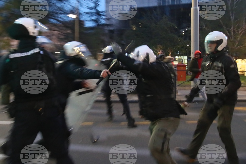 Сърбия - протест