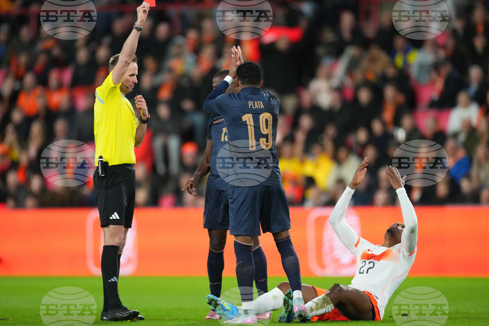 Netherlands Ecuador Soccer