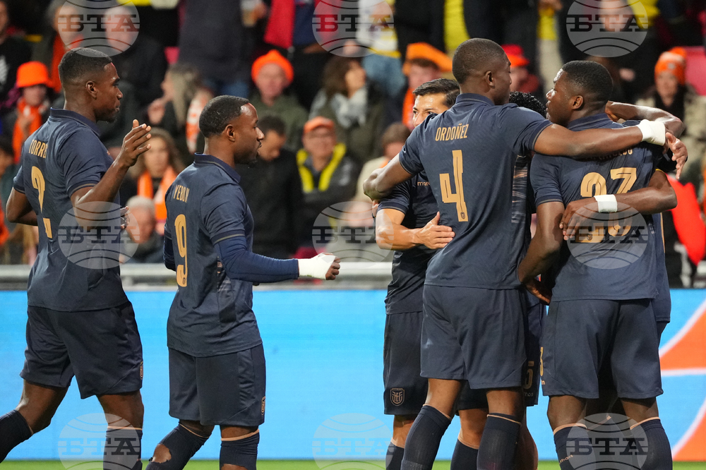 Netherlands Ecuador Soccer