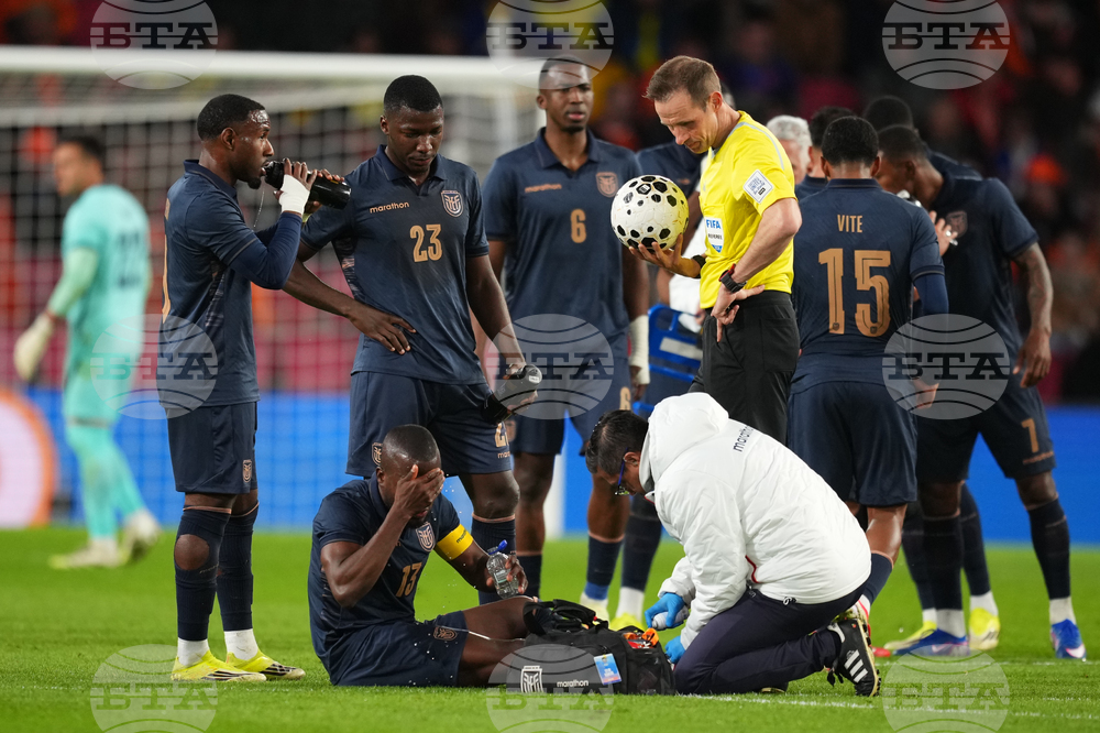Netherlands Ecuador Soccer