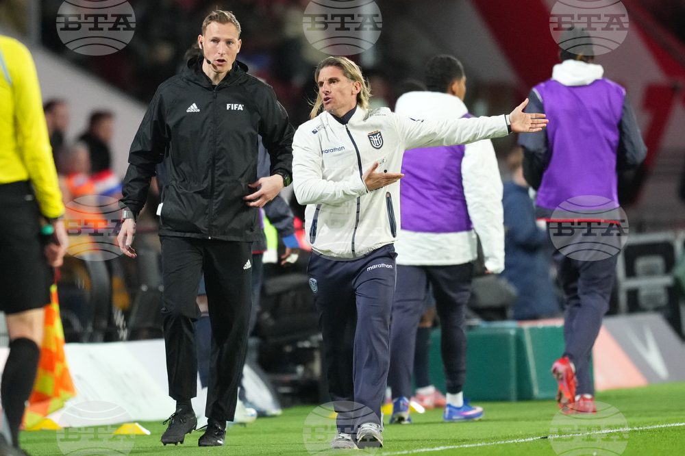 Netherlands Ecuador Soccer
