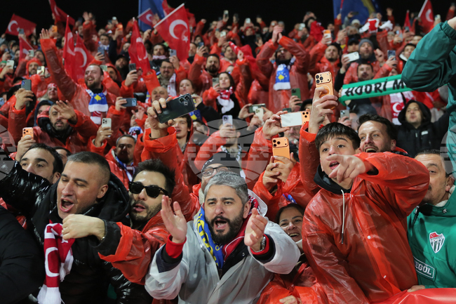 В Турция отпразнуваха класирането за Световното първенство по футбол след 24-годишна пауза