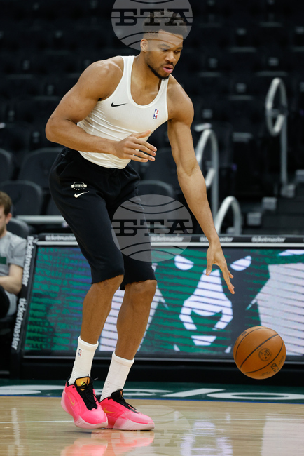 Mavericks Bucks Basketball