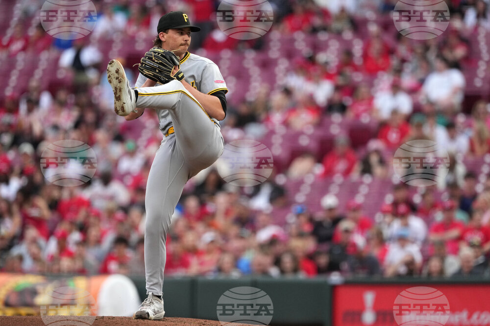 Pirates Reds Baseball