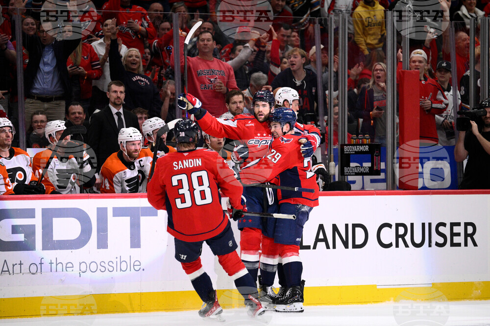 Flyers Capitals Hockey
