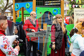 Бургас - "Великденско хоро" - фолклорен концерт