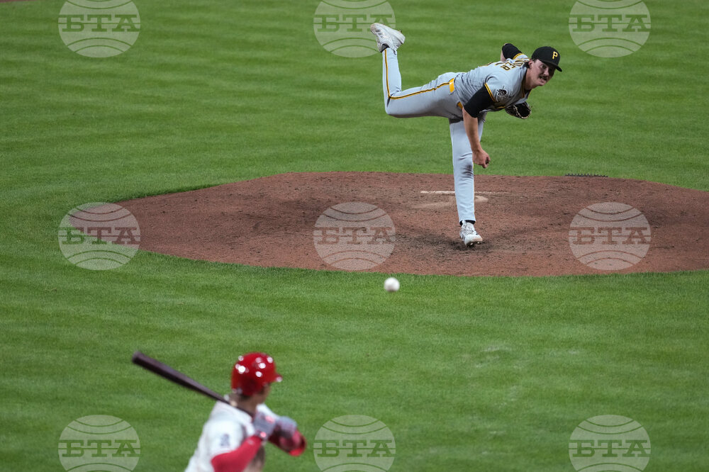 Pirates Reds Baseball