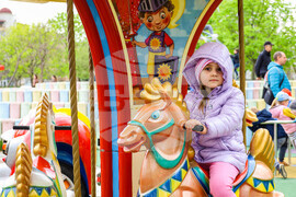 Бургас - "Великденско хоро" - фолклорен концерт