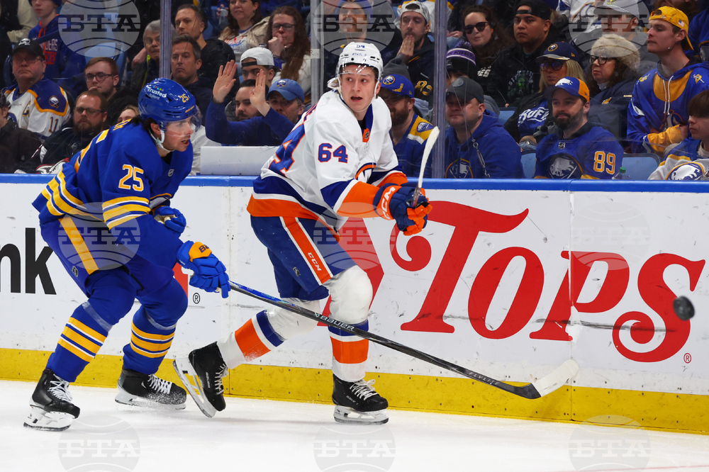 Islanders Sabres Hockey