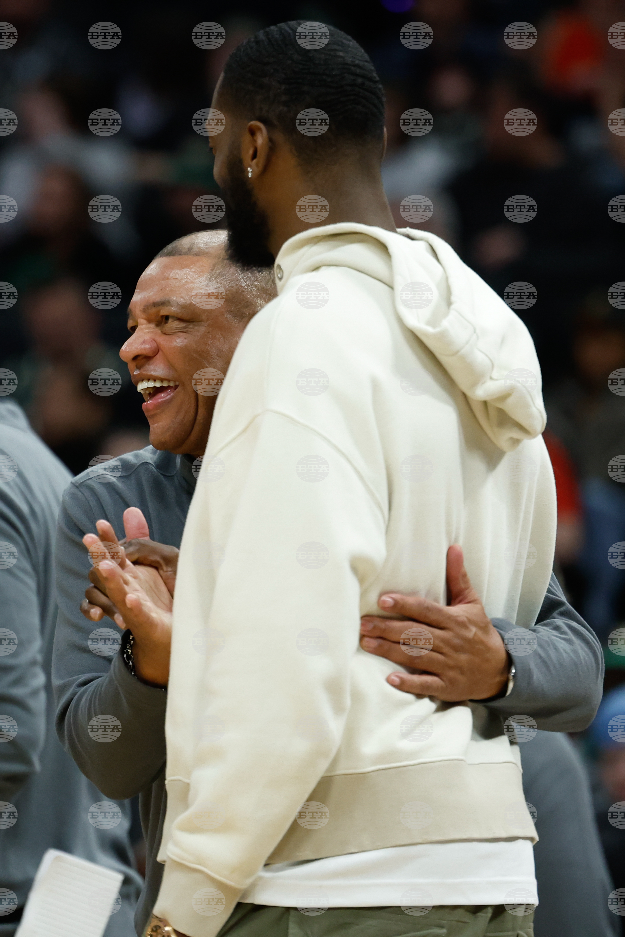 Mavericks Bucks Basketball