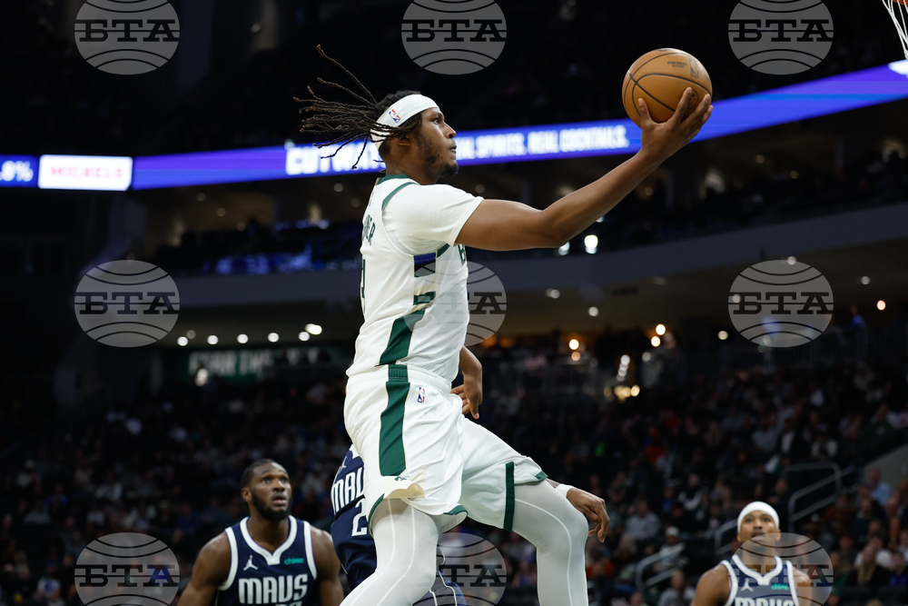 Mavericks Bucks Basketball