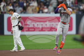 Giants Padres Baseball