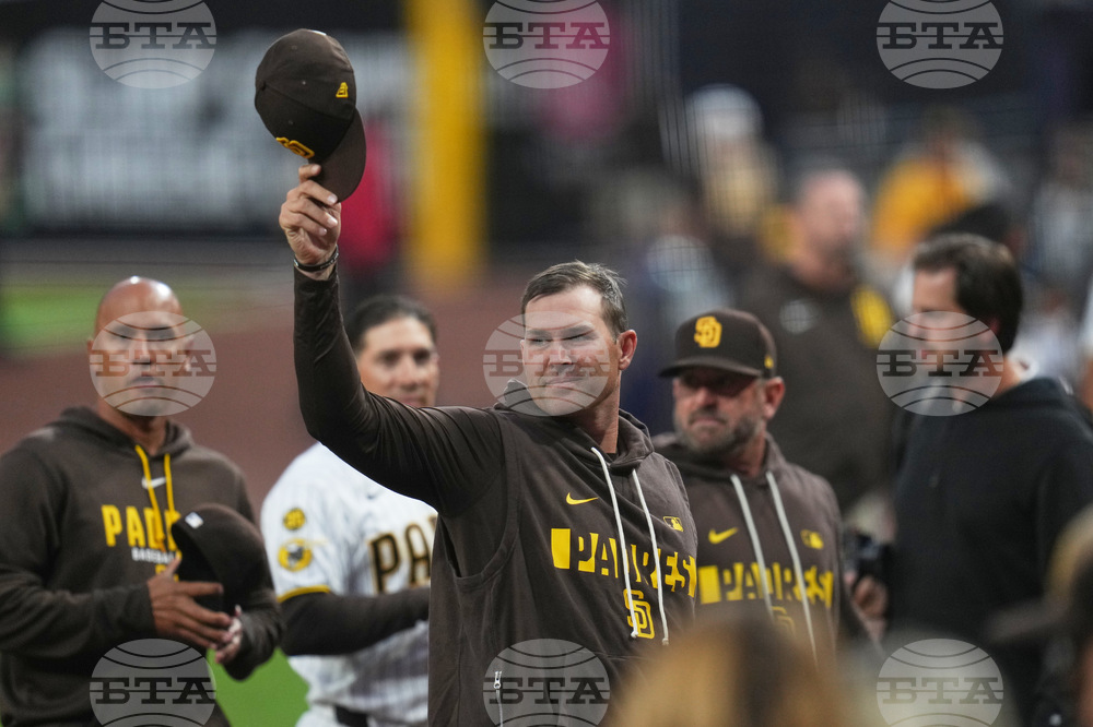 Giants Padres Baseball
