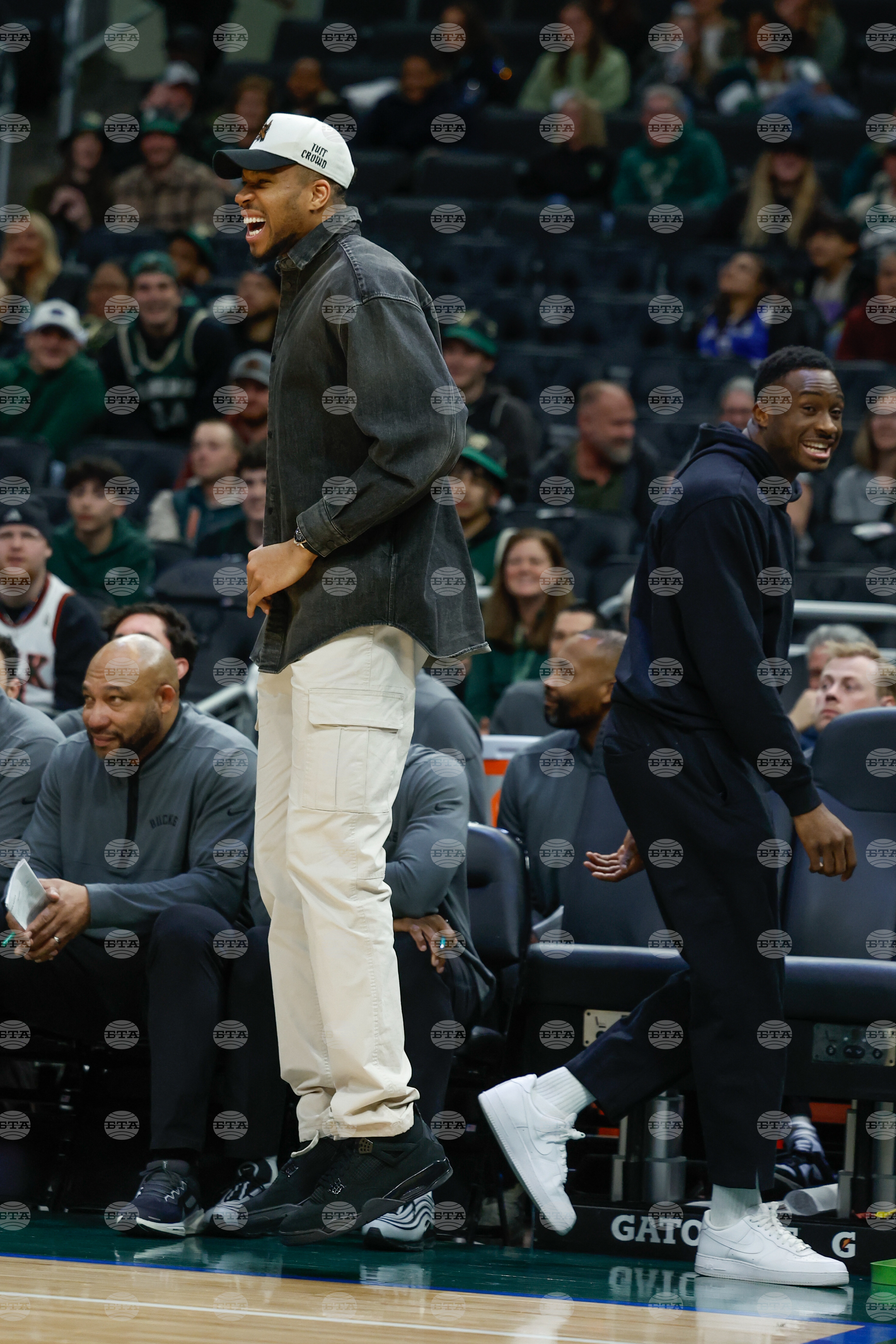 Mavericks Bucks Basketball