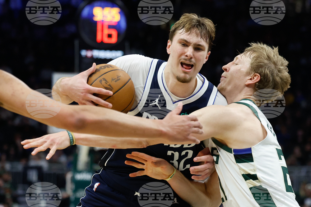 Mavericks Bucks Basketball